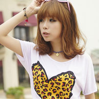 ���������԰���ɫΪ�������Ů��ͷ��