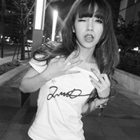 ���������൫�о����õ�Ψ��Ů��ͷ��