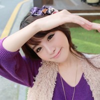 ���������ϵ�ɰ�Ů��ͷ��