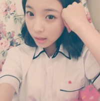 ˫�˺ϼ�ͷ�� �Ƚ����۵�Ů�� ϲ���ͱ��߰�