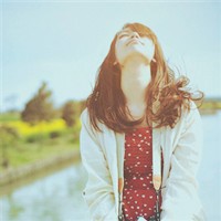 ˫�˺ϼ�ͷ�� �Ƚ����۵�Ů�� ϲ���ͱ��߰�