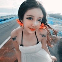 ˫�˺ϼ�ͷ�� �Ƚ����۵�Ů�� ϲ���ͱ��߰�