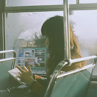 ����QQͷ����Ϯ �ͼ�į�మ �¶��д�û�뿪