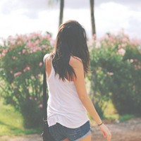 ůɫϵŮ��ͷ��Ϯ�� ����ϵΨ��ͷ��