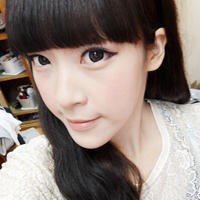 Ů��ͷ�� ��ʹ�޷��������´��� ҲҪ�ںڰ�������