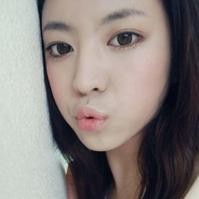 Ů��ͷ�� ��ʹ�޷��������´��� ҲҪ�ںڰ�������