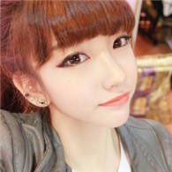 Ů��ͷ�� ��ʹ�޷��������´��� ҲҪ�ںڰ�������