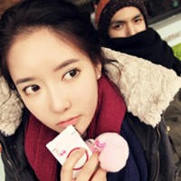 Ů��ͷ�� ��ʹ�޷��������´��� ҲҪ�ںڰ�������