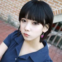 Ů��ͷ�� ��ʹ�޷��������´��� ҲҪ�ںڰ�������