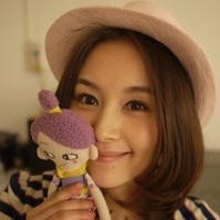 Ů��ͷ�� ��ʹ�޷��������´��� ҲҪ�ںڰ�������