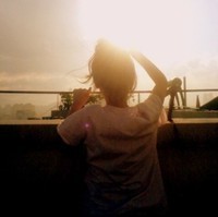 ����ר�����Լ���Ů��ͷ����費��