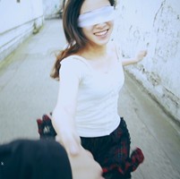 ����ר�����Լ���Ů��ͷ����費��