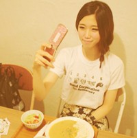 ����������Ů��ͷ�� Ϊ�����һ����Զ��