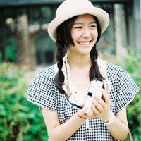 ����������Ů��ͷ�� Ϊ�����һ����Զ��