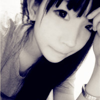 ����У԰��Ϣ ʱ�д��ĳ���Ů��ͷ��