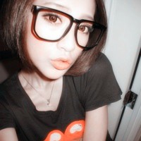 �򵥰���ɫ����ͷ�� �ںϲ��ֵ��Ÿ���ͷ��