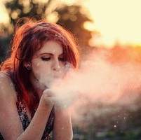 �ϼ�ͷ�� �����������Ĳ���ǵ�Ů��