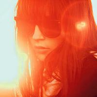 �ϼ�ͷ�� �����������Ĳ���ǵ�Ů��