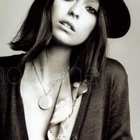 �ϼ�ͷ�� �����������Ĳ���ǵ�Ů��