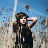 �ϼ�ͷ�� �����������Ĳ���ǵ�Ů��