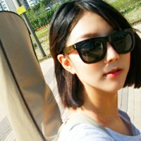 �Ȿ�ǹ�����͸�Ů����ͷ�� ��������