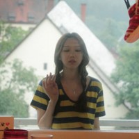 �Ȿ�ǹ�����͸�Ů����ͷ�� ��������