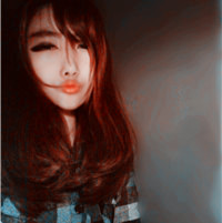 �е�С�Ըеİ���ɫŮ������ͷ��