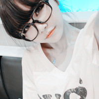 ����ɫʱ��Ů��ͷ�� ����㱬�Ҽ�