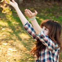 �͸����и��ӿ�Ů����ͷ�� ��������