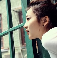 92������ɰ������Ů��ͷ��