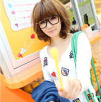 Ψ��Ů��QQͷ�� �����������С����