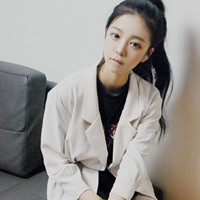 ��С�� �����Ⱥϼ�������Ψ��ɫ��ͷ��