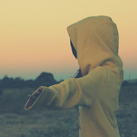 ���˺ϼ����� С���µ�Ψ��Ů��ͷ��