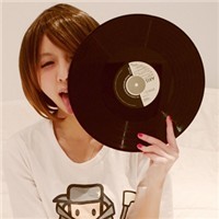 ���˺ϼ����� С���µ�Ψ��Ů��ͷ��