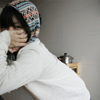 ���˺ϼ����� С���µ�Ψ��Ů��ͷ��