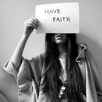 ���˺ϼ����� С���µ�Ψ��Ů��ͷ��