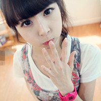 ��������ĸ��ַ��Ů��ͷ�� ����һ���۸�