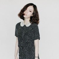 ��������ĸ��ַ��Ů��ͷ�� ����һ���۸�