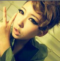 ��������ĸ��ַ��Ů��ͷ�� ����һ���۸�