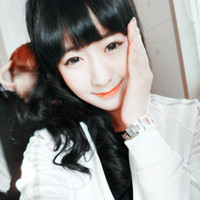 �ڰ����ɫ���ں� ��������Ů��ͷ��