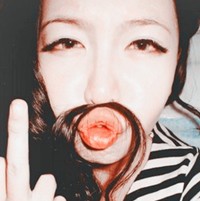 ľ���������Ļ��Ů��ͷ���һ��