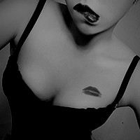 �е�С�Ըеĺڰ�QQͷ�� ����ϲ������feel��