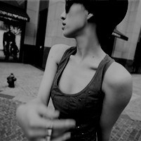 �е�С�Ըеĺڰ�QQͷ�� ����ϲ������feel��