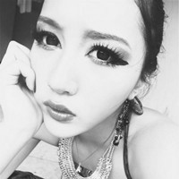 �е�С�Ըеĺڰ�QQͷ�� ����ϲ������feel��