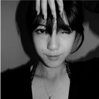 �е�С�Ըеĺڰ�QQͷ�� ����ϲ������feel��