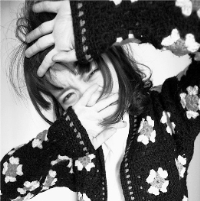 �е�С�Ըеĺڰ�QQͷ�� ����ϲ������feel��