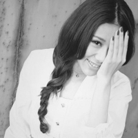 �е�С�Ըеĺڰ�QQͷ�� ����ϲ������feel��