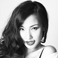 �е�С�Ըеĺڰ�QQͷ�� ����ϲ������feel��