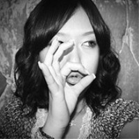 ����Ů�����ͷ�� ����Ҫ���׵��˽���