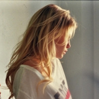 ŷ������Ůͷ�� ͦ�����ĸ�������ͷ��